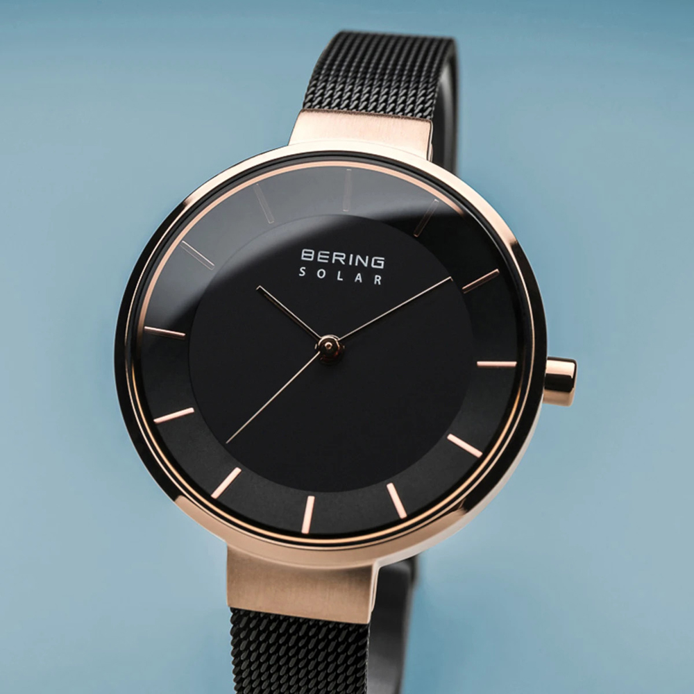 bering watch black