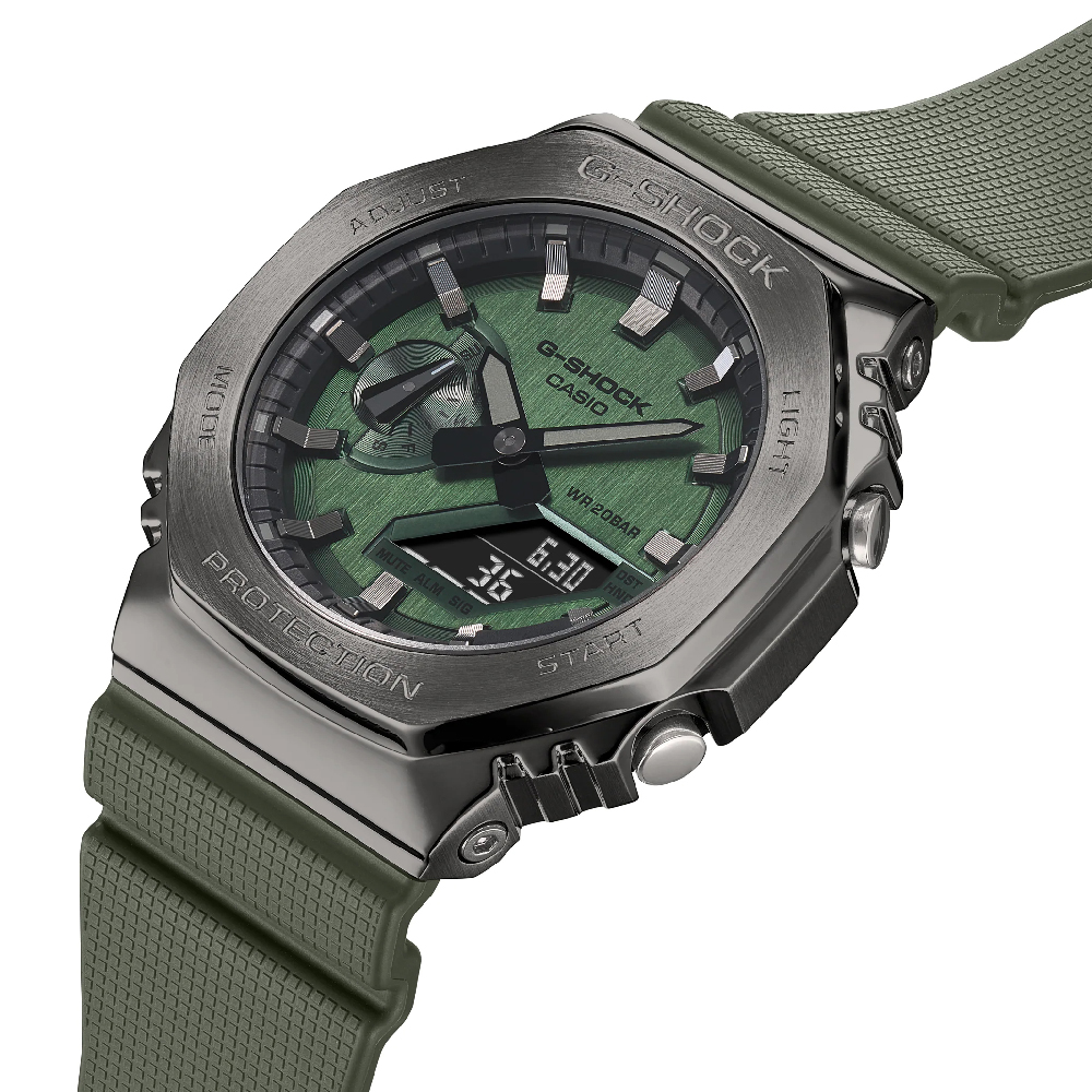 Orologio G-Shock Classic Style GM-2100B-3AER Metal Covered CasiOak • EAN:  4549526304729 • Orologio.it
