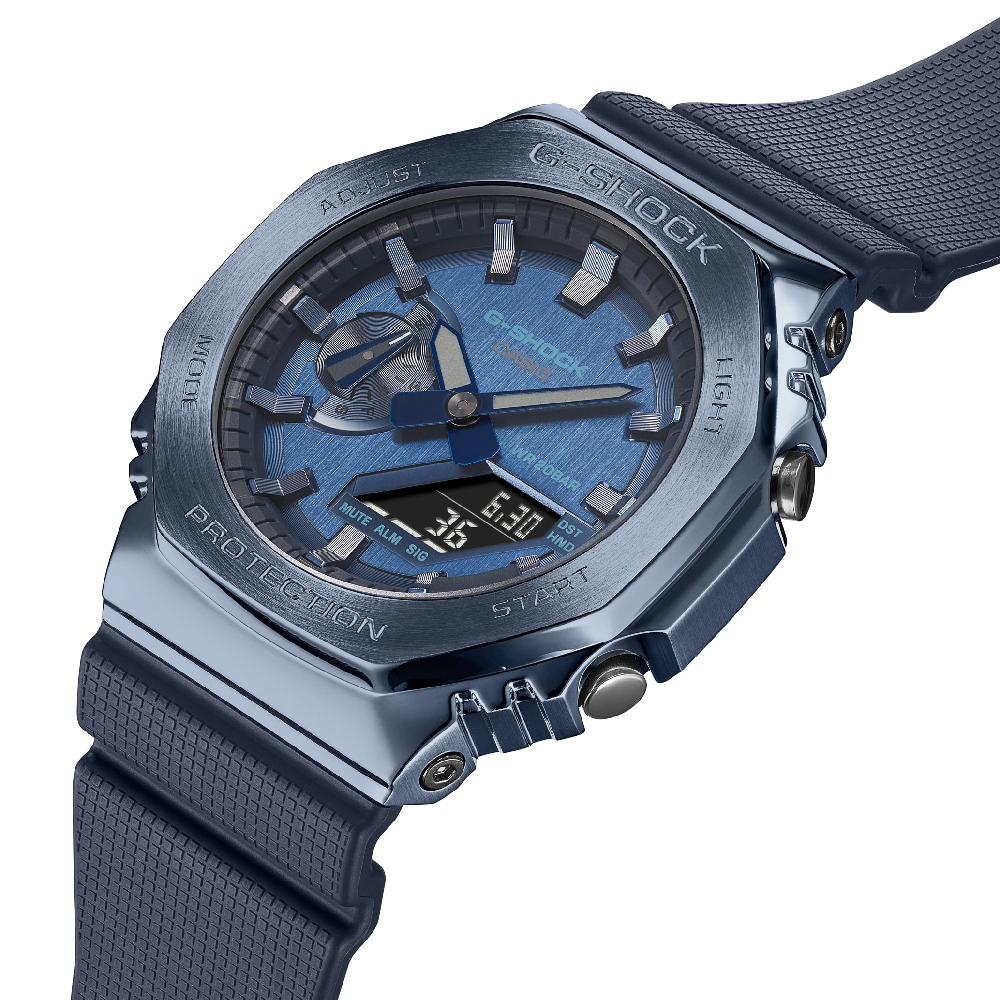 Orologio G-Shock Classic Style GM-2100N-2AER Metal Covered CasiOak • EAN:  4549526304828 • Orologio.it