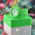 Green silicone watch with sunray dial - Size Medium Collezione Primavera / Estate Ice-Watch