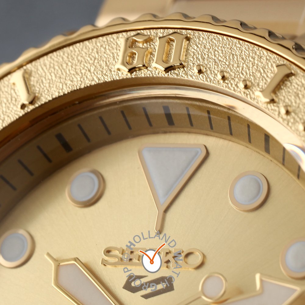 Orologio Seiko 5 Sports SRPE74K1 Seiko 5 • EAN: 4954628235527 • Orologio.it
