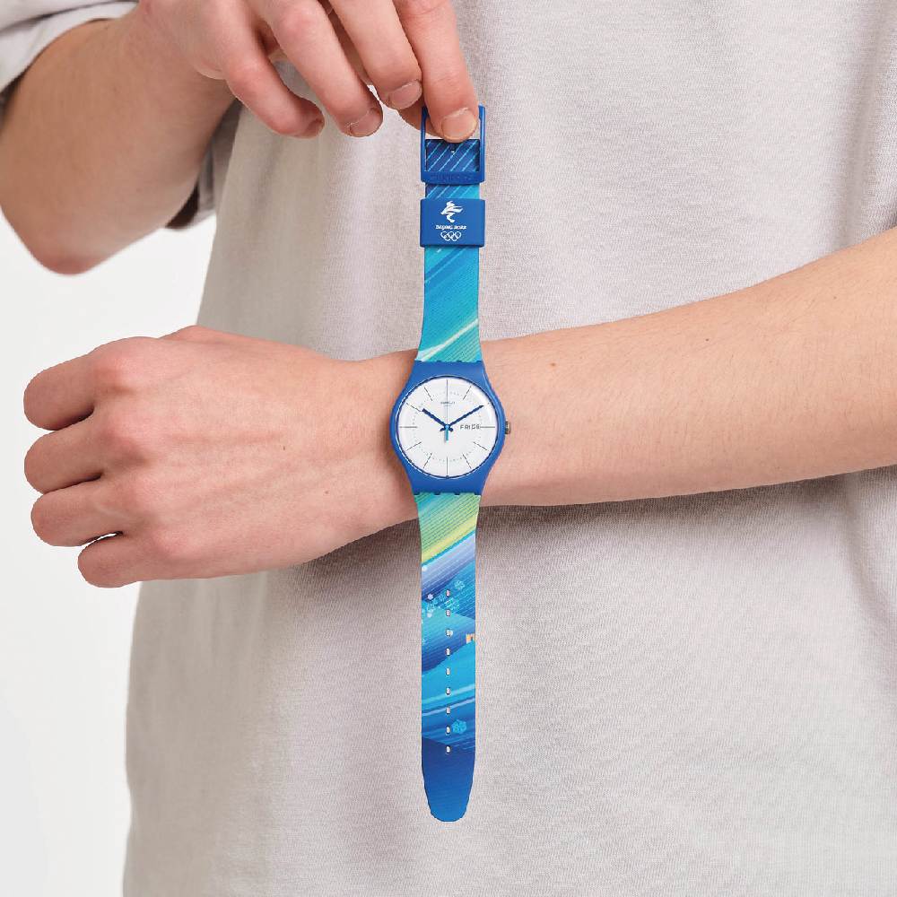 Orologio Swatch Specials and Limited Editions SO29Z700 2022 Olympic  Collection - Chinese winter scenery • EAN: 7610522846029 • Orologio.it